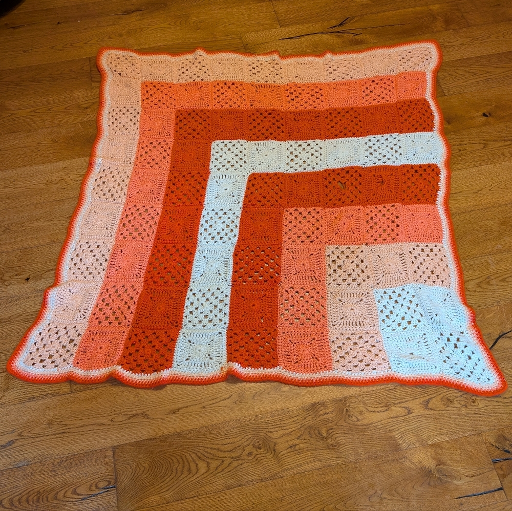 Vintage Pink Tones And White Afghan Ombre Crochet Blanket Throw One Spot 52"